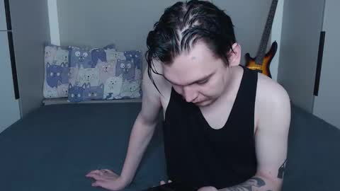 Snapshot of jackoffjillss chatting on 10/14/25, 07:25 JackOffJillss online show from 10/14/25, 07:25