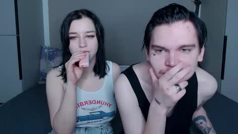 Snapshot of jackoffjillss chatting on 10/18/25, 07:58 JackOffJillss online show from 10/18/25, 07:58