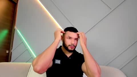 Jackson Wayne online show from 03/04/25, 12:01