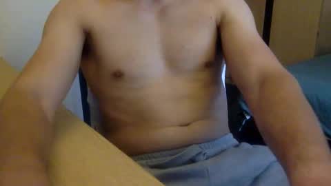 Snapshot of jackt092 chatting on 05/05/26, 05:32 jackt092 online show from 05/05/26, 05:32