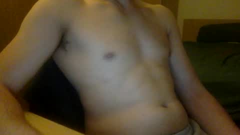 Snapshot of jackt092 chatting on 05/06/26, 10:48 jackt092 online show from 05/06/26, 10:48