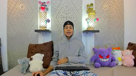 jacob_blackwell online show from 10/22/25, 07:24