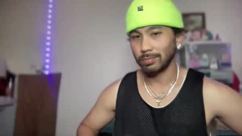 jacob_drizzi online show from 10/22/25, 04:02