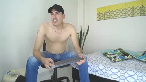 Jacob And Jayden online show from 03/12/25, 10:39