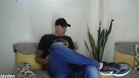 Jacob And Jayden online show from 11/05/25, 07:03