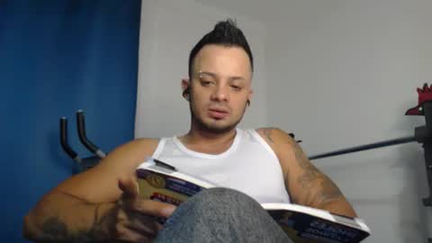 Snapshot of jacobjamess chatting on 01/28/25, 11:28 jacobjamess online show from 01/28/25, 11:28