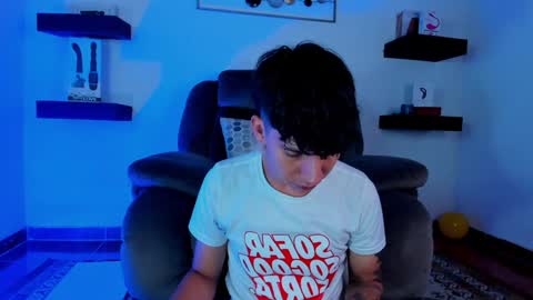 Snapshot of jacobo__parker21 chatting on 01/06/25, 12:46 jacobo parker online show from 01/06/25, 12:46
