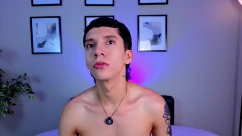 Snapshot of jacobo__parker21 chatting on 07/16/26, 12:00 jacobo parker online show from 07/16/26, 12:00