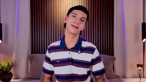 Snapshot of jacobo__parker21 chatting on 07/29/26, 10:13 jacobo parker online show from 07/29/26, 10:13
