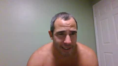 Snapshot of jacoff38 chatting on 04/21/26, 01:42 jacoff38 online show from 04/21/26, 01:42