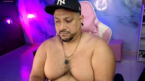 daddy sir master bear online show from 05/03/26, 02:39