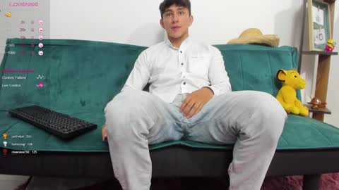 Snapshot of jacques_cardiet chatting on 03/01/25, 06:54 jacobo online show from 03/01/25, 06:54