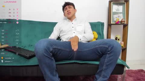 Snapshot of jacques_cardiet chatting on 03/11/25, 10:53 jacobo online show from 03/11/25, 10:53