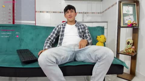 Snapshot of jacques_cardiet chatting on 03/12/25, 11:12 jacobo online show from 03/12/25, 11:12