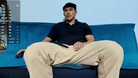 Snapshot of jacques_cardiet chatting on 11/27/25, 02:19 jacobo online show from 11/27/25, 02:19