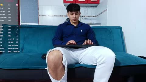 Snapshot of jacques_cardiet chatting on 05/15/26, 11:28 jacobo online show from 05/15/26, 11:28