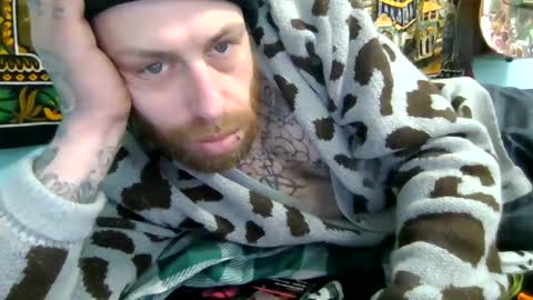 Snapshot of jacquestrap90 chatting on 01/03/25, 07:50 vincentlove online show from 01/03/25, 07:50