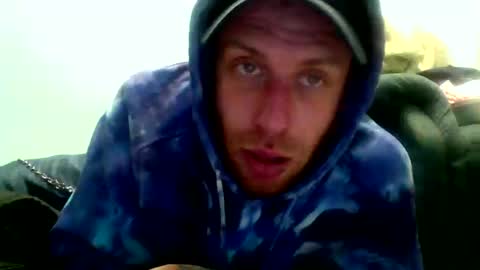 Snapshot of jacquestrap90 chatting on 01/21/25, 08:52 vincentlove online show from 01/21/25, 08:52