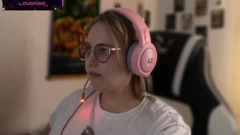 jacywinslat online show from 10/19/25, 01:01