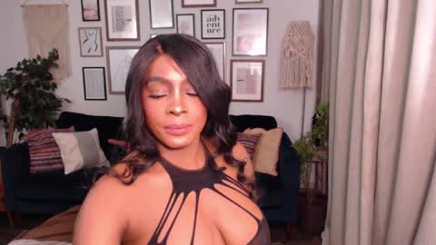 Snapshot of jade1677 chatting on 02/01/25, 11:48 Jade online show from 02/01/25, 11:48