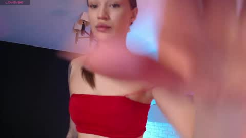 Jade online show from 05/13/26, 10:34