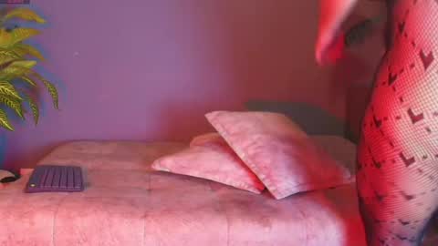  Jade Brunete  online show from 04/30/26, 08:57