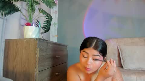  Jade Brunete  online show from 06/17/26, 08:21