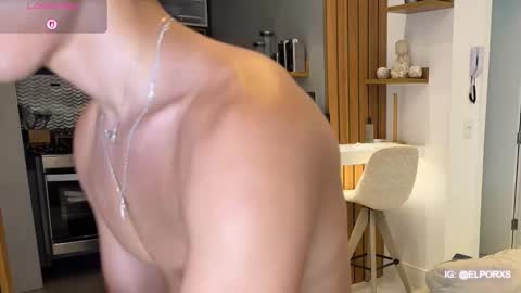 jade_candy21 online show from 12/03/25, 06:43