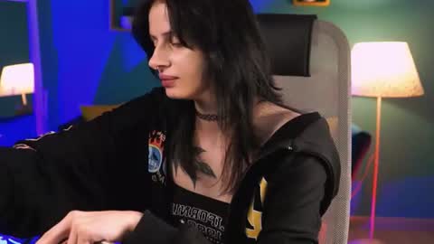 jade_castle online show from 06/24/26, 03:38