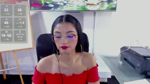 jade_connor online show from 04/20/26, 08:32
