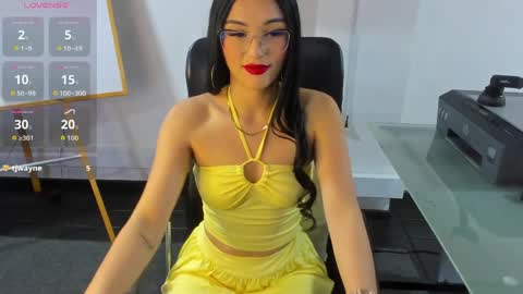 jade_connor online show from 06/04/26, 08:37