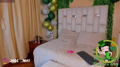 Snapshot of jade_nm chatting on 03/18/26, 01:03 ade online show from 03/18/26, 01:03