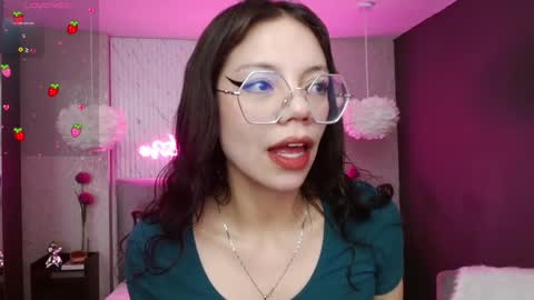 Snapshot of jade_storm_ chatting on 03/11/25, 08:31 JADE online show from 03/11/25, 08:31