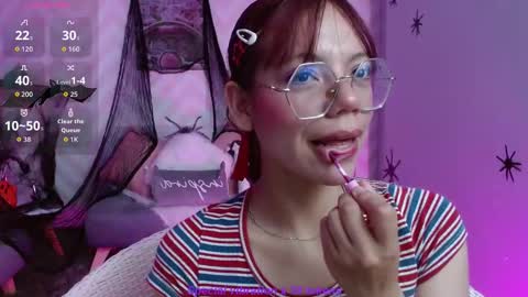 Snapshot of jade_storm_ chatting on 10/25/25, 04:53 JADE online show from 10/25/25, 04:53