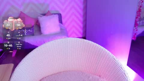 Snapshot of jade_storm_ chatting on 11/30/25, 04:55 JADE online show from 11/30/25, 04:55