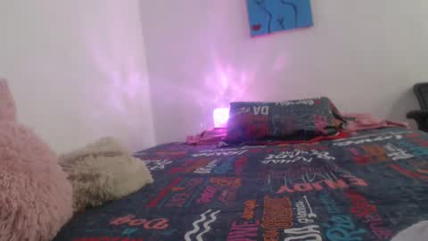 Jade Watson online show from 10/19/25, 09:37