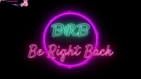 jade white  online show from 02/07/25, 12:06