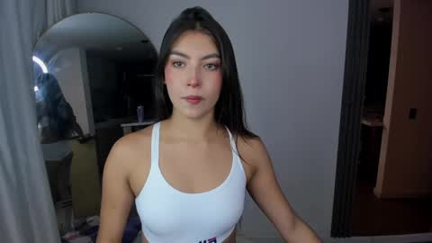 Jade online show from 02/17/25, 01:04