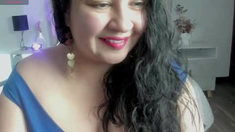Snapshot of jadebellee chatting on 06/06/26, 06:34 jadebellee online show from 06/06/26, 06:34