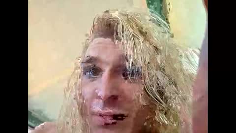 jadedmoshier online show from 05/03/26, 12:38