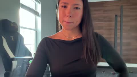 Snapshot of jadelove_ chatting on 07/15/26, 08:58 Jade Love online show from 07/15/26, 08:58