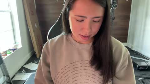 Snapshot of jadelove_ chatting on 07/23/26, 07:01 Jade Love online show from 07/23/26, 07:01