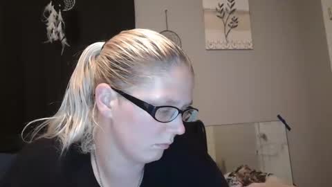 JadeLuv online show from 12/09/24, 01:40