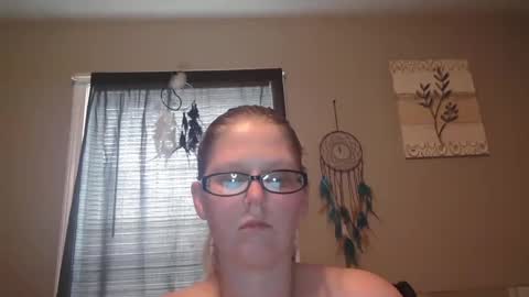 JadeLuv online show from 02/16/25, 05:59