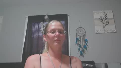JadeLuv online show from 06/10/26, 01:06