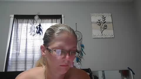 JadeLuv online show from 06/28/26, 04:57