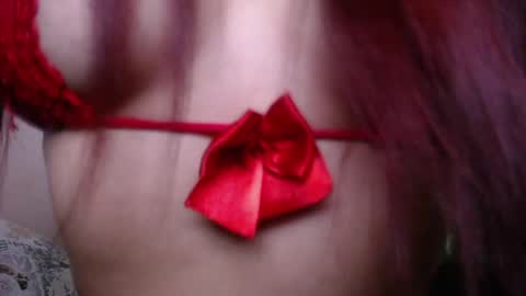 jade online show from 11/24/25, 12:38