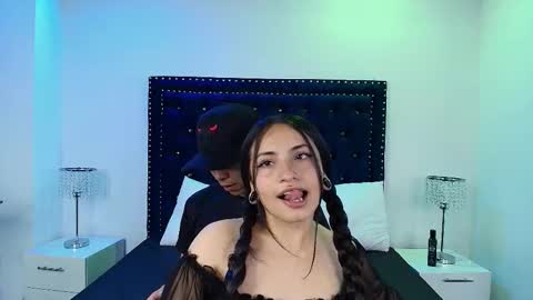 Snapshot of jaden_and_sofia chatting on 03/26/26, 02:39 Jaden and Sofia online show from 03/26/26, 02:39