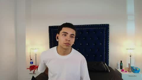 Snapshot of jaden_and_sofia chatting on 05/03/26, 03:23 Jaden and Sofia online show from 05/03/26, 03:23