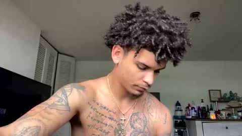 Snapshot of jadend23 chatting on 10/11/25, 07:45 jadend23 online show from 10/11/25, 07:45